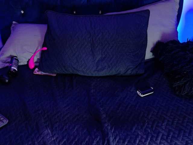 Yuliana-Demon live cam on BongaCams