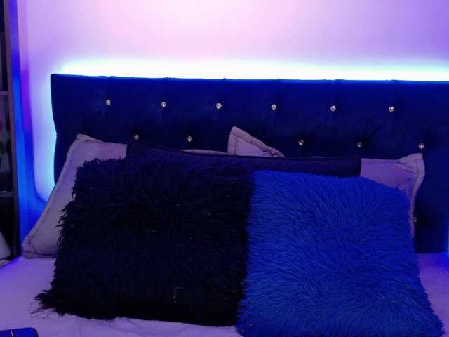 Yuliana-Demon live cam on BongaCams