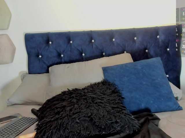 Yuliana-Demon live cam on BongaCams