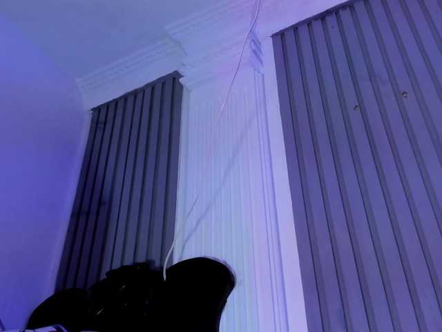Yuliana-Demon live cam on BongaCams