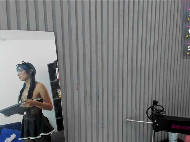 Yuliana-Demon live cam on BongaCams