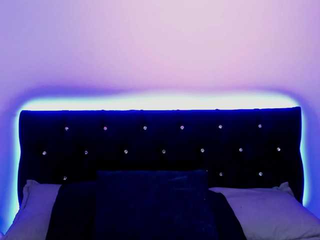 Yuliana-Demon live cam on BongaCams