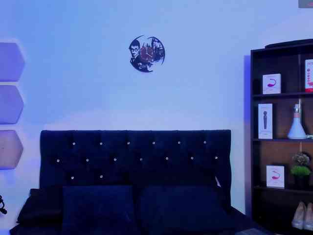 Yuliana-Demon webcam