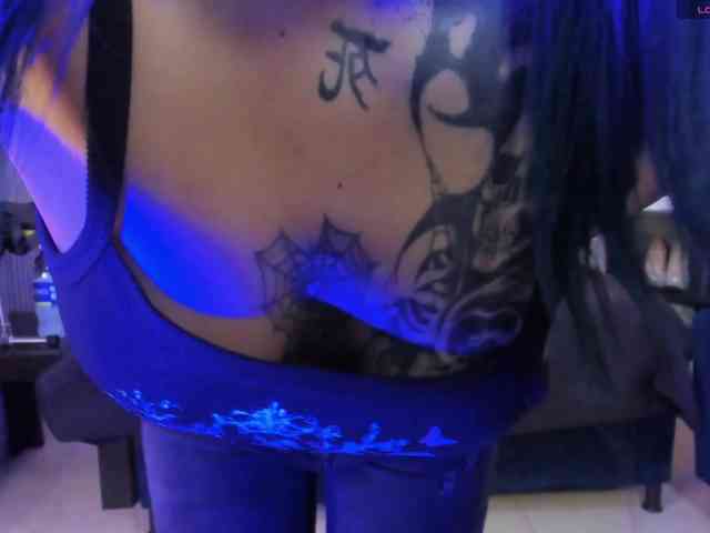 Yuliana-Demon webcam