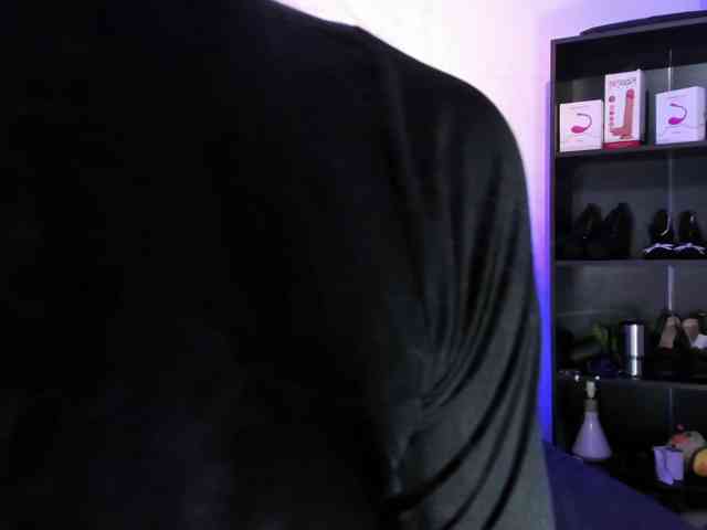 Yuliana-Demon webcam