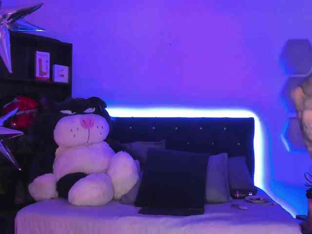 Yuliana-Demon webcam