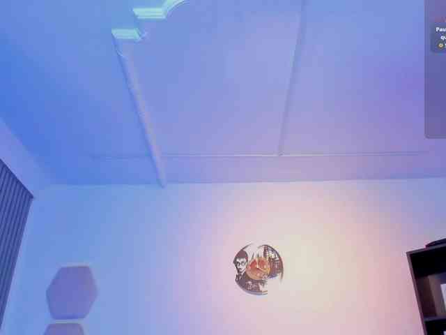 Yuliana-Demon webcam