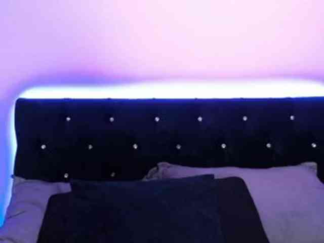 Yuliana-Demon webcam