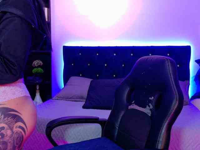 Yuliana-Demon webcam