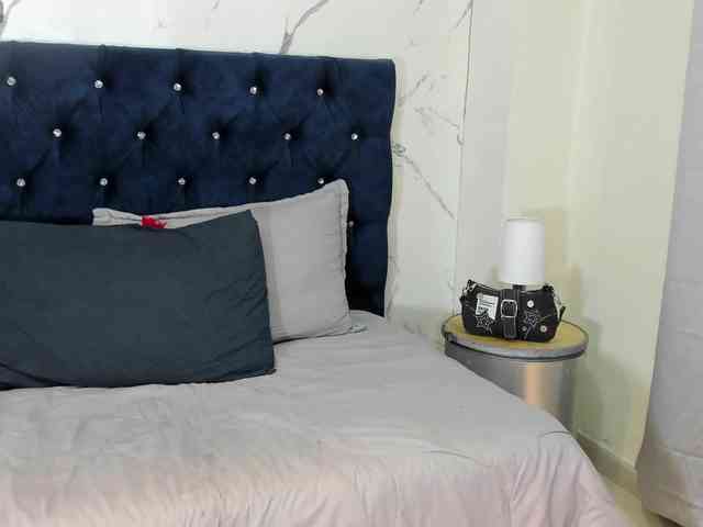Yuliana-Demon webcam