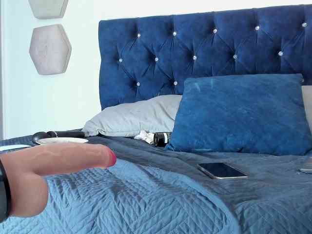 Yuliana-Demon webcam