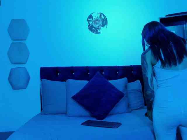 Yuliana-Demon webcam