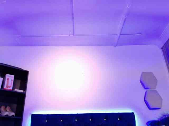 Yuliana-Demon webcam