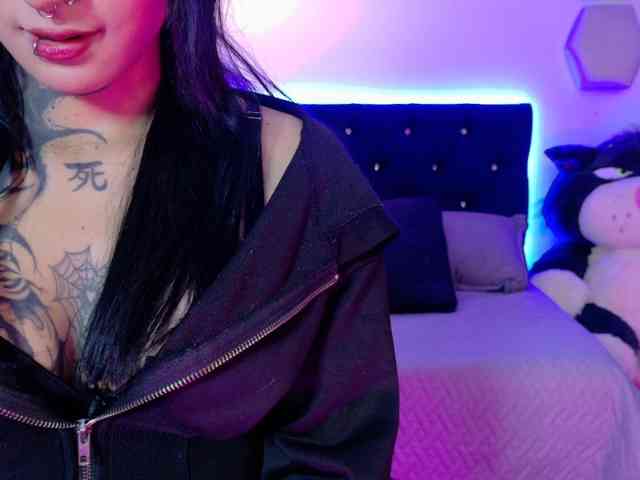 Yuliana-Demon webcam