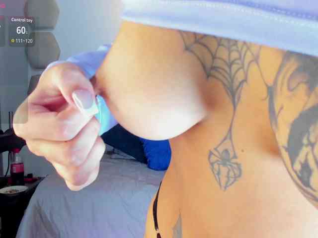 Yuliana-Demon webcam