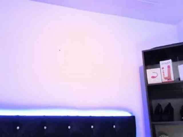 Yuliana-Demon webcam