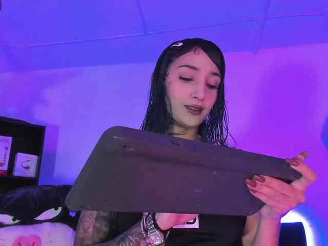 Yuliana-Demon webcam