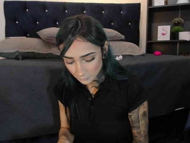 Yuliana-Demon webcam