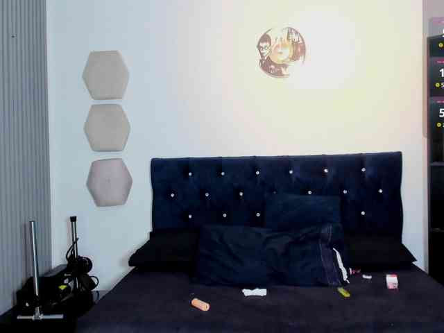 Yuliana-Demon webcam