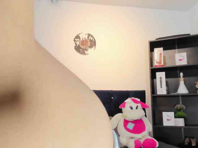 Yuliana-Demon webcam