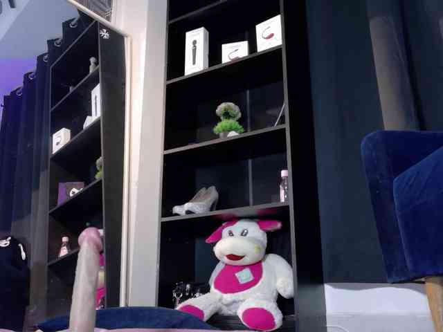 Yuliana-Demon webcam