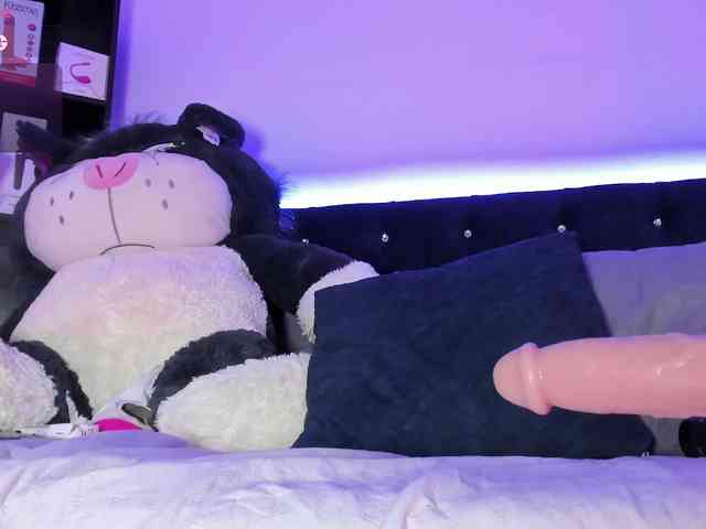 Yuliana-Demon webcam
