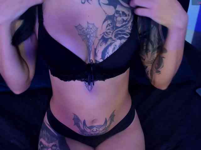 Yuliana-Demon webcam