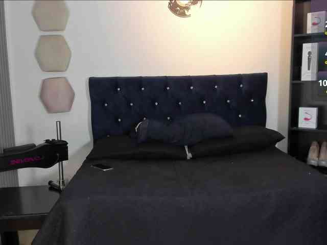 Yuliana-Demon webcam