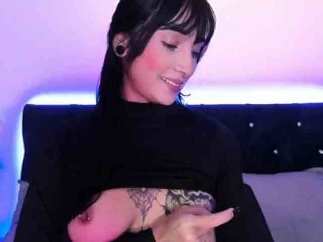 Yuliana-Demon webcam