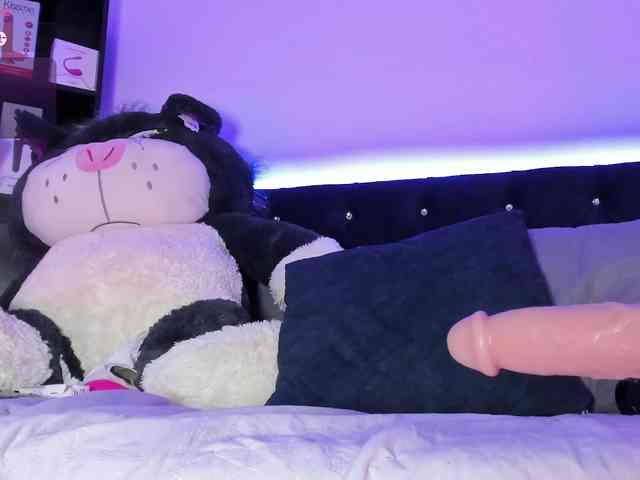 Yuliana-Demon webcam