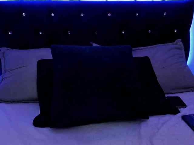 Yuliana-Demon webcam