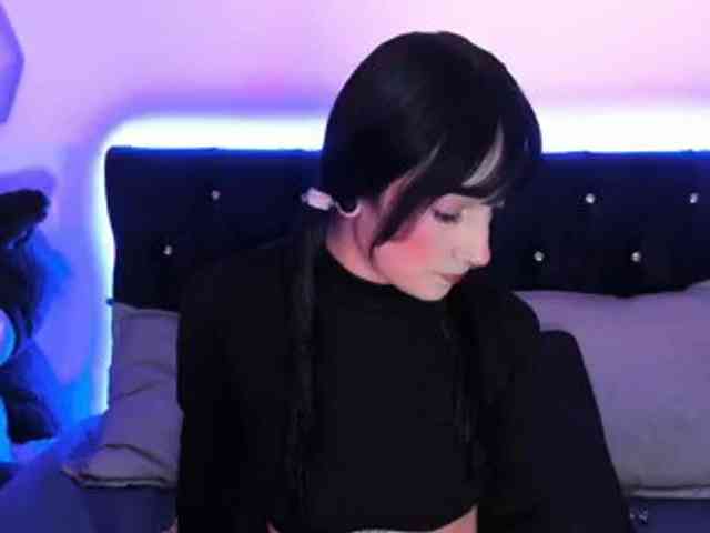 Yuliana-Demon webcam