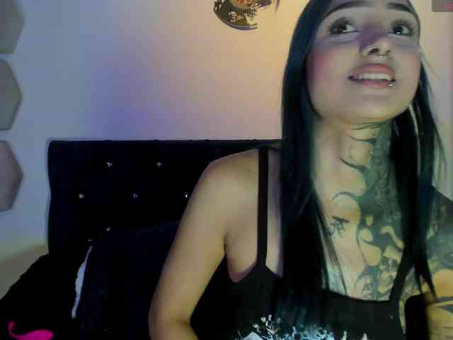 Yuliana-Demon webcam