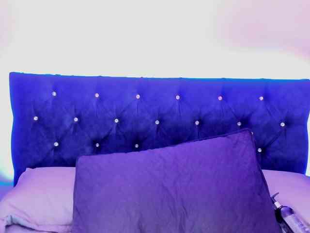 Yuliana-Demon webcam