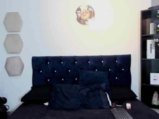 Yuliana-Demon webcam