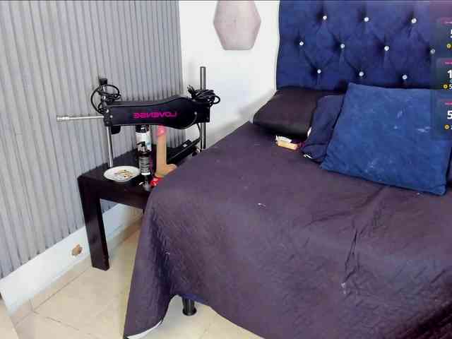 Yuliana-Demon Sex Cam Show