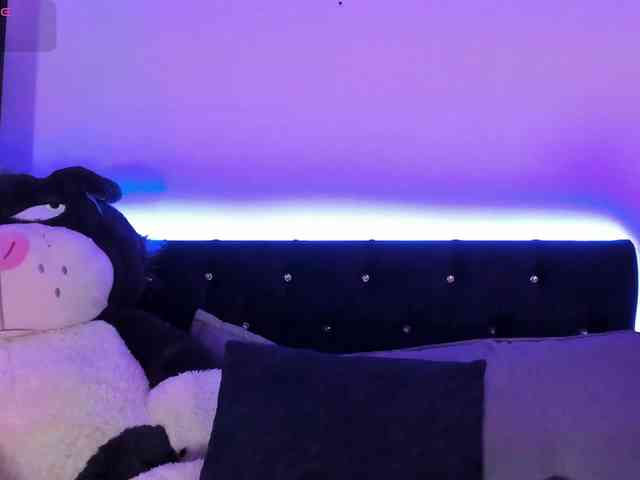 Yuliana-Demon webcam