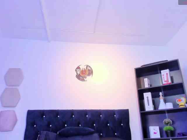 Yuliana-Demon webcam