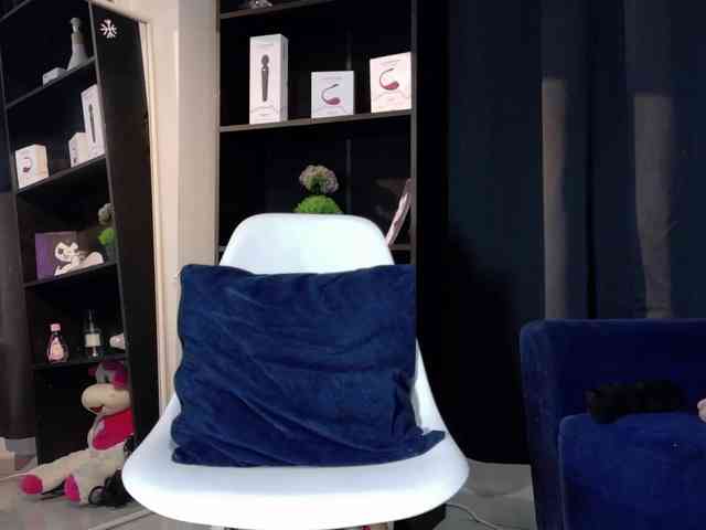 Yuliana-Demon webcam