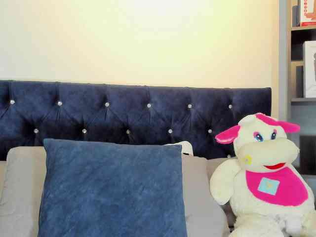 Yuliana-Demon webcam