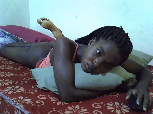 princess-scovia live cam on BongaCams