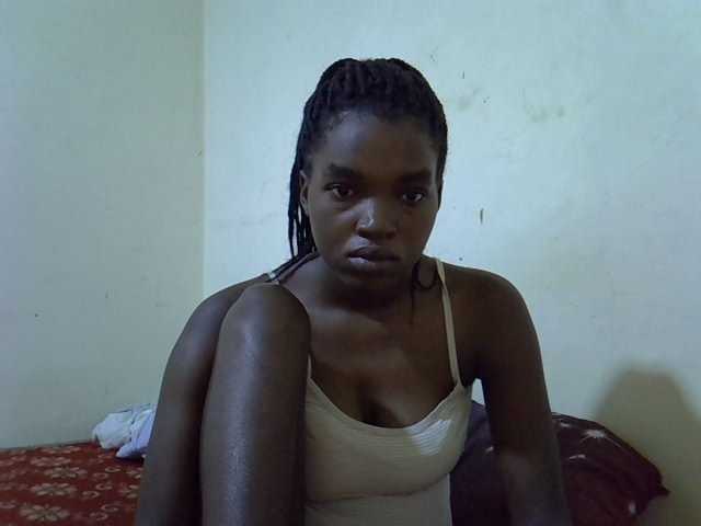 princess-scovia live cam on BongaCams