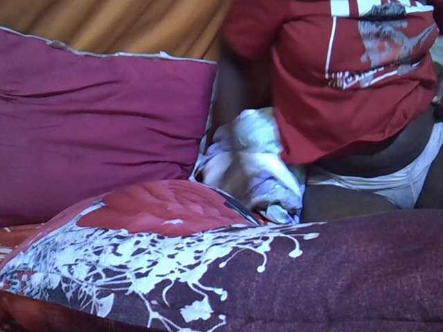 princess-scovia live cam on BongaCams