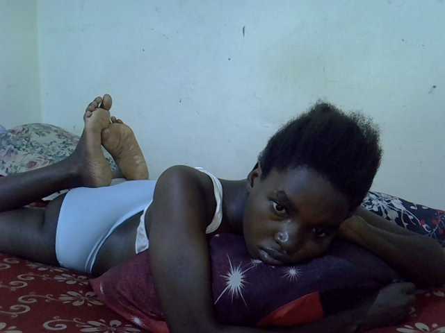 princess-scovia live cam on BongaCams