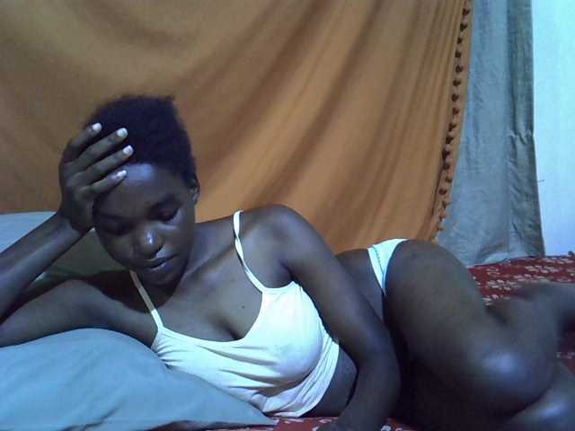 princess-scovia live webcam show