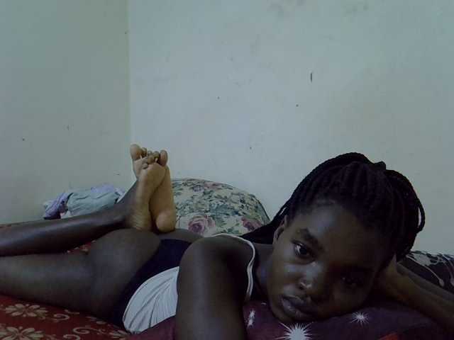princess-scovia live cam on BongaCams