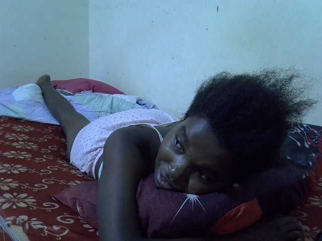 princess-scovia live cam on BongaCams