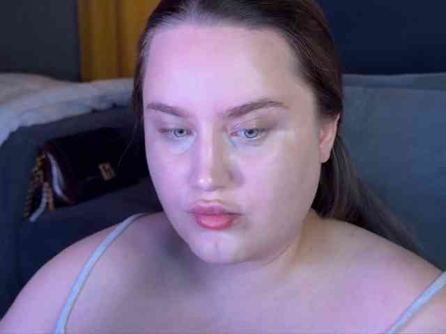 Yourli's live stream