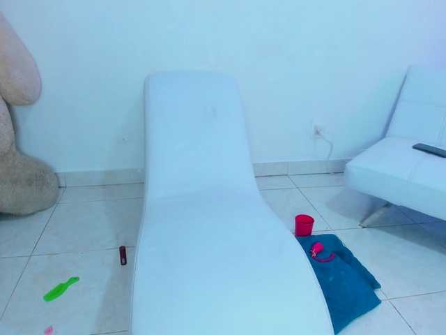 wildsexforyou live cam on BongaCams