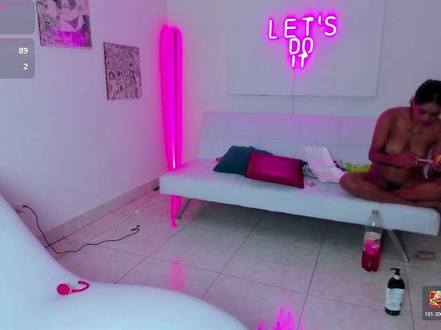 wildsexforyou live cam on BongaCams